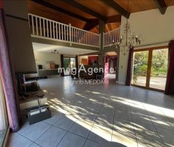 A louer MAISON  DE MAîTRE BORD DE MER SAINT SULPICE DE ROYAN