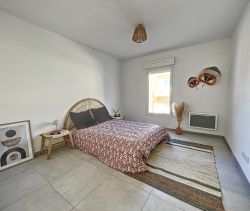 A vendre APPARTEMENT  82 M2 TERRASSE BORD DE MER LA CIOTAT