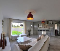 A vendre APPARTEMENT DUPLEX T4 96 M2 BORD DE MER TOULON