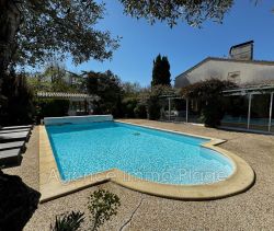A louer APPARTEMENT  325 M2 BORD DE MER VENDAYS MONTALIVET