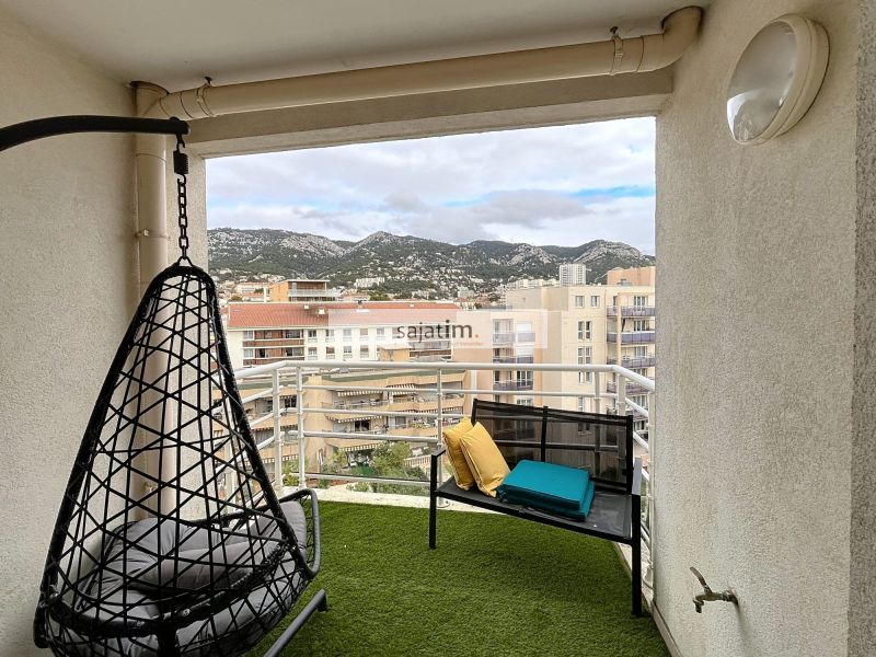 A louer APPARTEMENT T3 57 M2 BORD DE MER TOULON