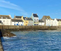 Se vende Hermosa casa de pesca de 4 habitaciones 75 m² Ile de Sein