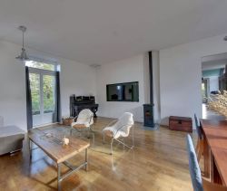 A vendre PropriETE en pierres vue mer entre Saint-Malo et le Mont Saint Michel SAINT BROLADE