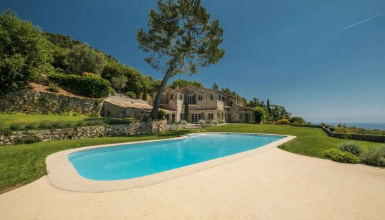 A vendre Magnifique propriETE sur les hauteurs de Vence  