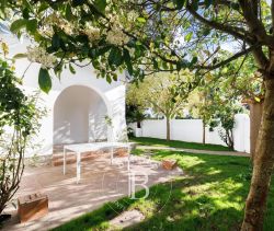 A vendre CHARMANTE MAISON ANNEE 30 QUARTIER DES ARENES 100 M² BAYONNE 