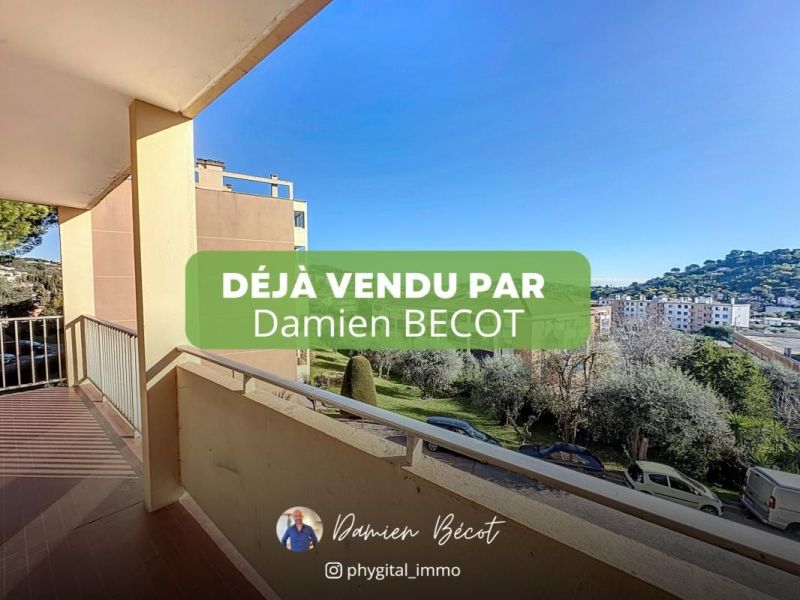 A louer APPARTEMENT T3 71 M2 BORD DE MER VALLAURIS