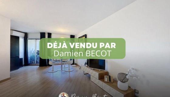 A louer STUDIO  36 M2 TERRASSE BORD DE MER MANDELIEU LA NAPOULE