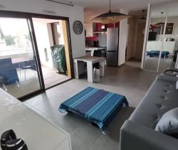 A louer APPARTEMENT DE PRESTIGE NEUF T3 59 M2 TERRASSE BORD DE MER VALRAS PLAGE