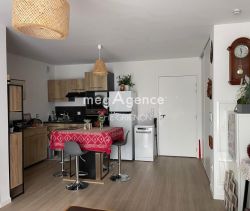 A vendre APPARTEMENT T2 44 M2 TERRASSE BORD DE MER LES SABLES D OLONNE