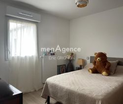 A vendre APPARTEMENT T2 44 M2 TERRASSE BORD DE MER LES SABLES D OLONNE