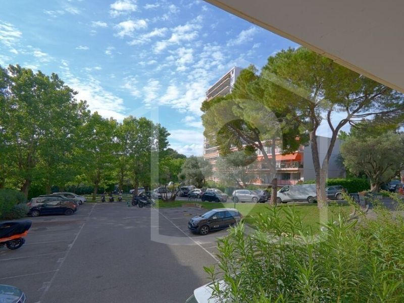 A louer APPARTEMENT T2 54 M2 BORD DE MER ANTIBES