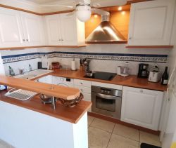 A louer APPARTEMENT T3 54 M2 TERRASSE BORD DE MER VALRAS PLAGE