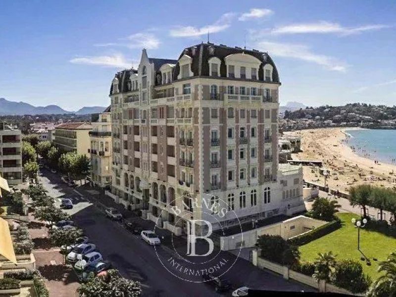 A vendre CHARMANT APPARTEMENT 29 M² FACE MER SAINT JEAN DE LUZ