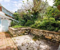 A vendre MAISON 180 M² A RENOVER SECTEUR DES ARENES BAYONNE