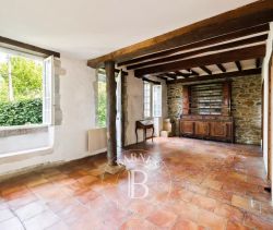 A vendre MAISON 180 M² A RENOVER SECTEUR DES ARENES BAYONNE