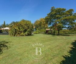A vendre charmante maison 7 pieces 240 m² TARNOS PLAGE