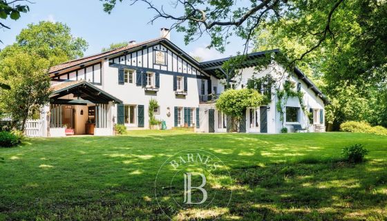 A vendre PROPRIéTé  BAYONNE