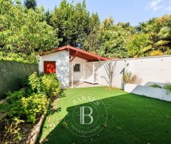 A vendre CHARMANTE MAISON 5 PIECES 161 M² SECTEUR LES ARENES BAYONNE
