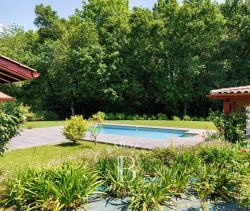 A vendre MAISON FAMILIALE 10 PIECES 327 M² SAINT JEAN DE LUZ