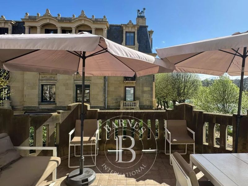A vendre APPARTEMENT 120 M² BORD DE RIVIERE SAN SEBASTIAN