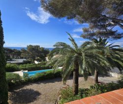 A louer MAISON  7 PIECES 175 M2 VUE MER LES ISSAMBRES