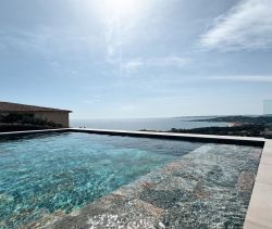 A louer MAISON  5 PIECES 140 M2 VUE MER SAINTE MAXIME