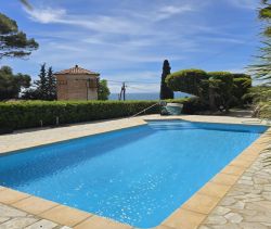 A louer MAISON  6 PIECES 120 M2 VUE MER LES ISSAMBRES