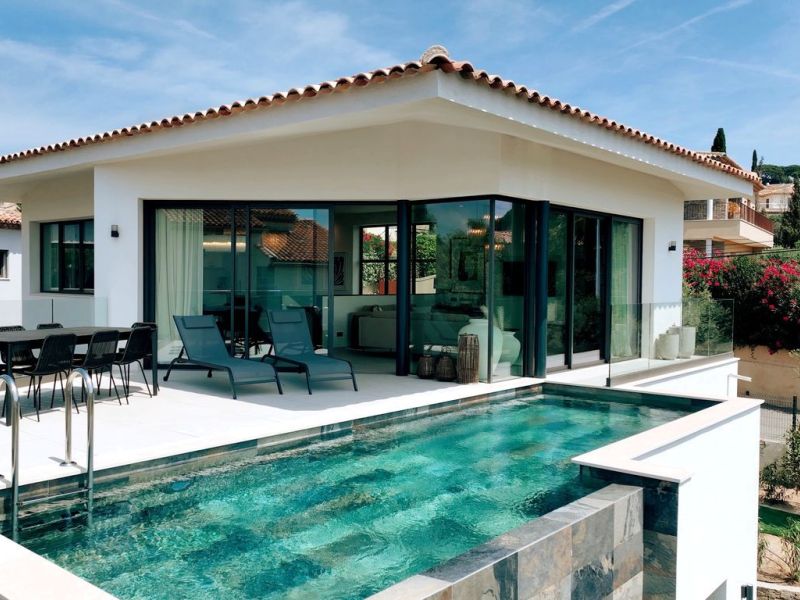 A louer MAISON  5 PIECES 200 M2 VUE MER SAINTE MAXIME