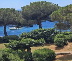 A louer APPARTEMENT T2 37 M2 TERRASSE VUE MER LES ISSAMBRES