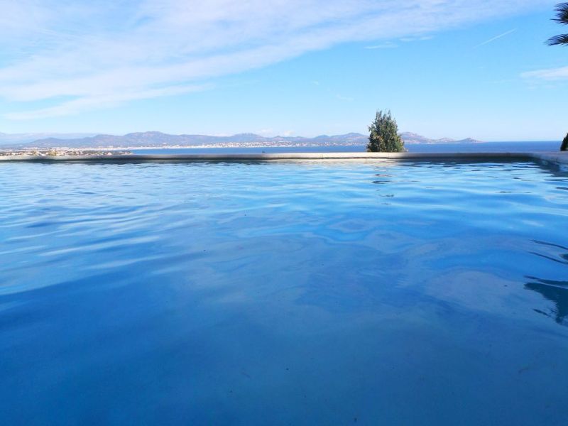 A louer MAISON  5 PIECES 160 M2 VUE MER LES ISSAMBRES