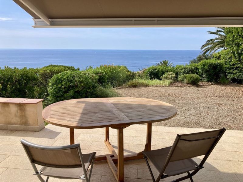 A louer MAISON  4 PIECES 110 M2 VUE MER LES ISSAMBRES