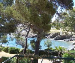 A louer MAISON  3 PIECES 67 M2 PIEDS DANS L'EAU LES ISSAMBRES