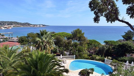 A vendre MAISON  8 PIECES 300 M2 VUE MER SAINTE MAXIME