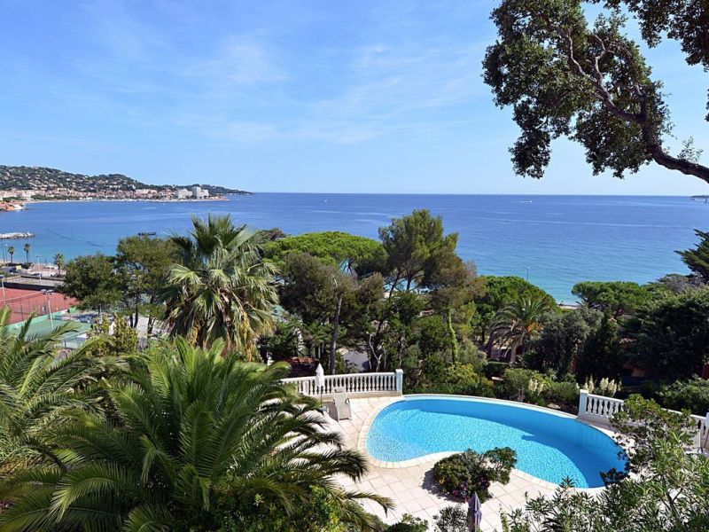 A vendre MAISON  8 PIECES 300 M2 VUE MER SAINTE MAXIME