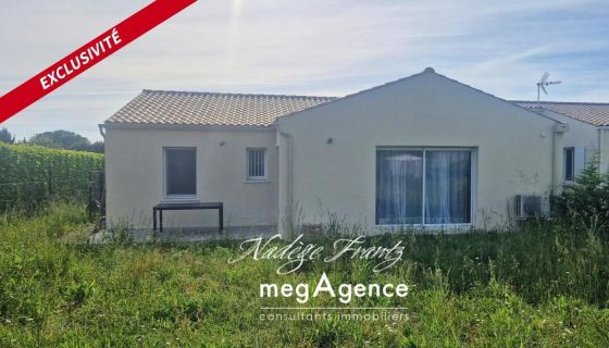 A vendre MAISON  4 PIECES 91 M2  SAINT HILAIRE DE VILLEFRANCH