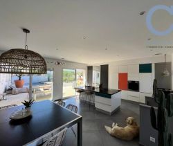 A louer MAISON  5 PIECES 170 M2  DIONS