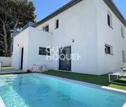 A louer MAISON  CONTEMPORAINE BORD DE MER MEZE