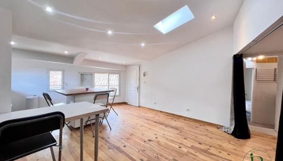 A louer LOFT T2 57 M2  BARJOLS