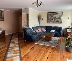 A louer APPARTEMENT T3 105 M2  DAX