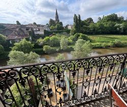 A louer APPARTEMENT T3 70 M2  TARTAS