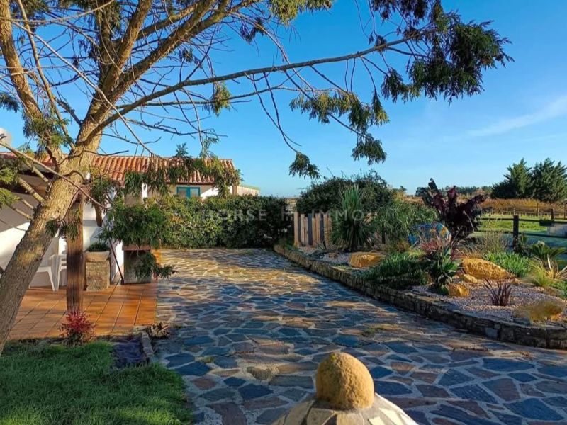 A vendre GîTE BORD DE MER BOUIN