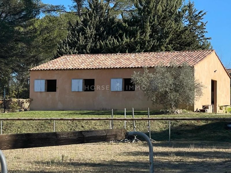 A louer MAISON  4 PIECES 120 M2  AIX EN PROVENCE