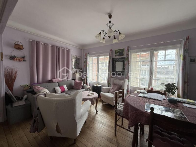 A louer APPARTEMENT T3 61 M2  LISIEUX