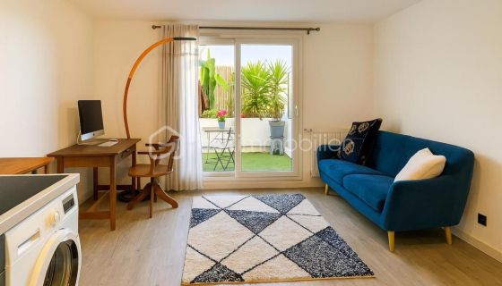 A louer APPARTEMENT T2 36 M2 TERRASSE BORD DE MER LA CIOTAT