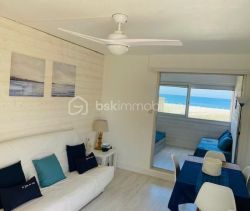 A louer STUDIO  26 M2 VUE MER LEUCATE