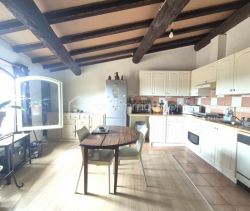 A louer APPARTEMENT T2 52 M2  PEZENAS