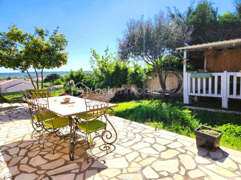 A louer MAISON  4 PIECES 105 M2  PEZENAS