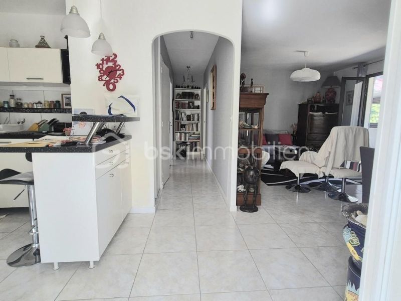 A louer MAISON  4 PIECES 86 M2 BORD DE MER HYERES