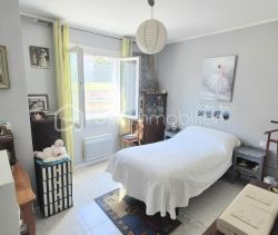 A louer MAISON  4 PIECES 86 M2 BORD DE MER HYERES