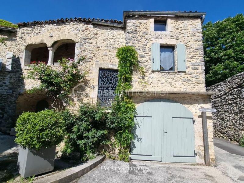 A louer MAISON  DE MAîTRE  UZES